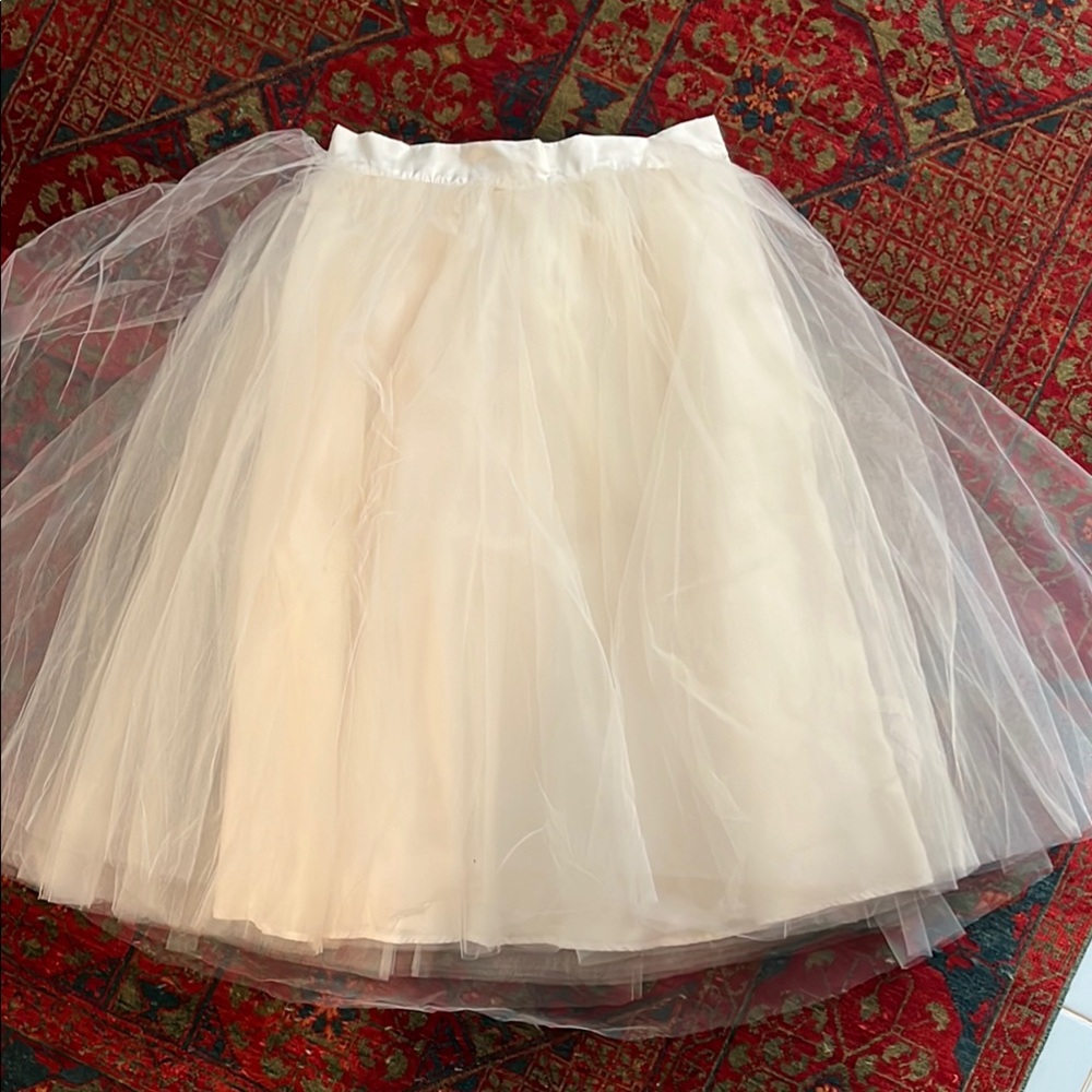 Tulle skirt size 4